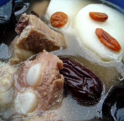 杞枣山药排骨汤