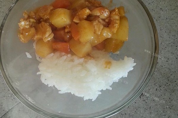 咖喱鸡肉饭
