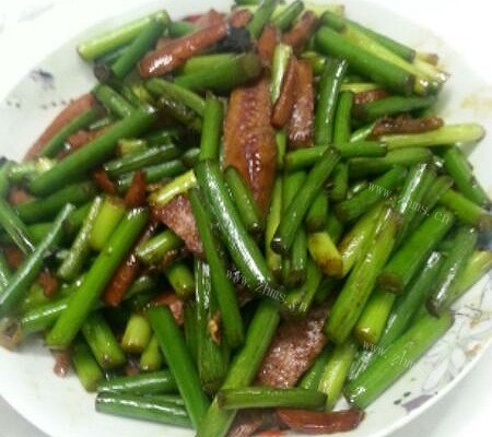美味蒜薹炒肉