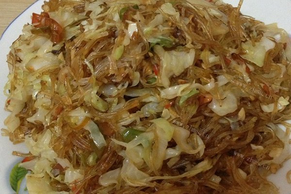 美味包菜炒米线