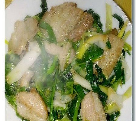 大蒜炒肉片