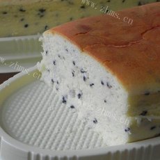 自制椰奶芝麻舒芙蕾芝士蛋糕