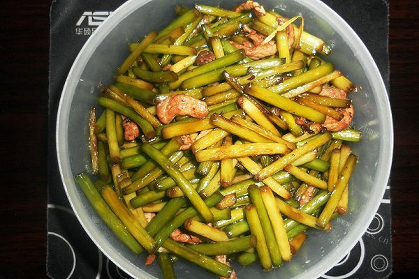 家常蒜薹炒肉