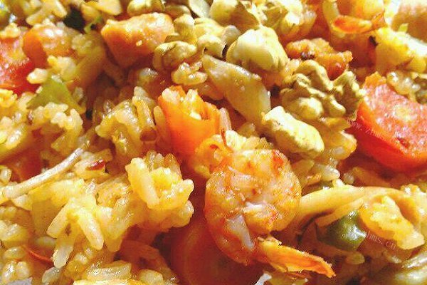 屌丝变女神！宿舍版电饭锅瘦身海鲜饭