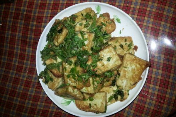 家庭日常香椿塌豆腐
