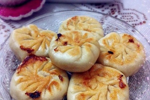 自制发面鲜虾小煎包