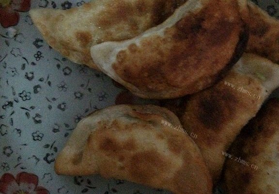 芹菜肉饺、韭黄肉饺、大葱肉饺