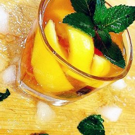 初夏的冰凉-薄荷冰柠檬红茶