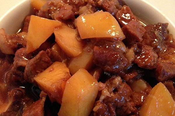 土豆炖牛肉