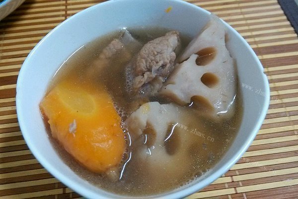 营养莲藕排骨汤