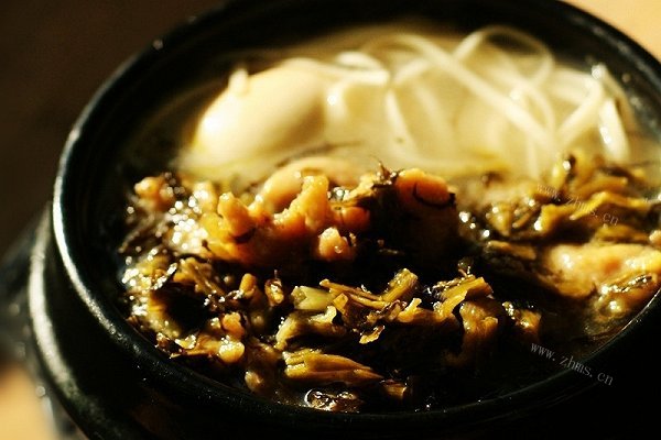 雪菜鸡丝面