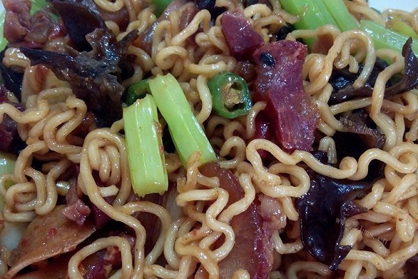 家常炒方便面