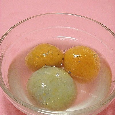 彩色汤圆
