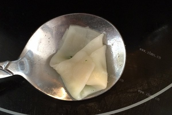 宝宝辅食-西兰花虾仁馄饨