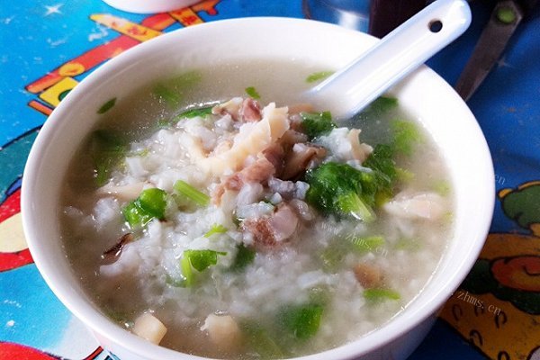 鱿鱼干排骨粥