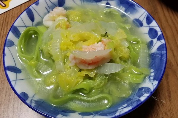 自制春天菠菜面