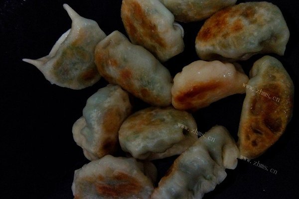 自制韭菜饺