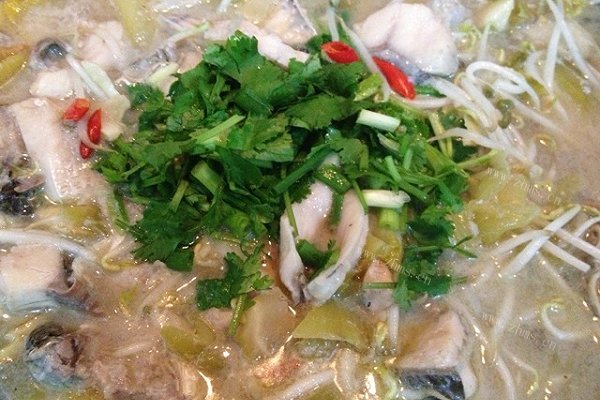 家常酸菜鱼