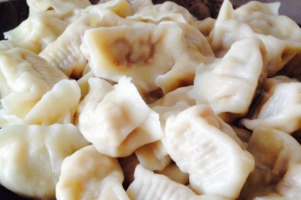 西红柿馅儿水饺