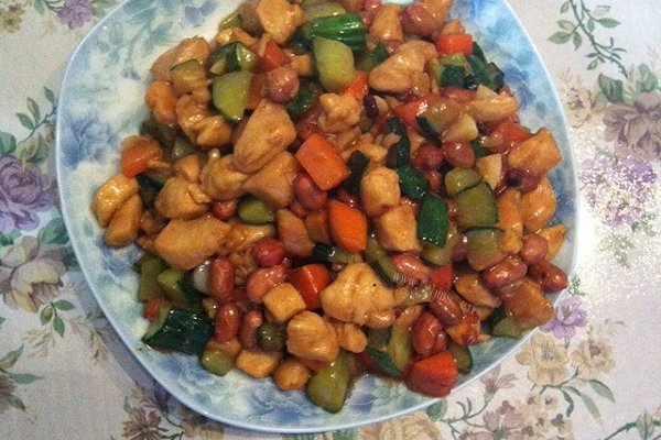 宫保鸡丁