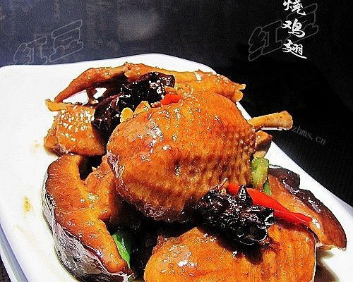 家常红烧鸡翅