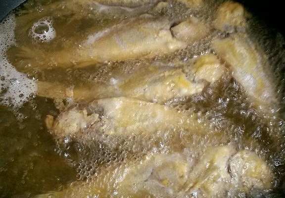 自制酥炸小黄鱼