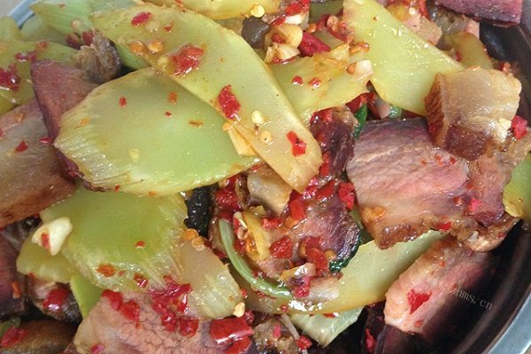 窝笋炒腊肉
