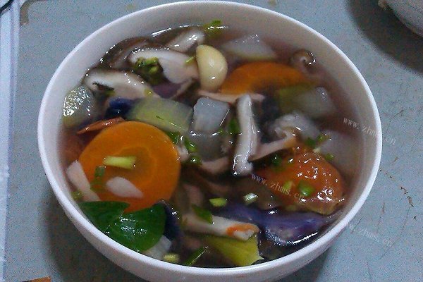 家常减肥蔬菜汤