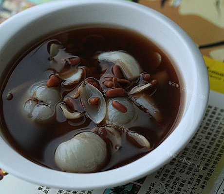 龙眼绿豆百合汤