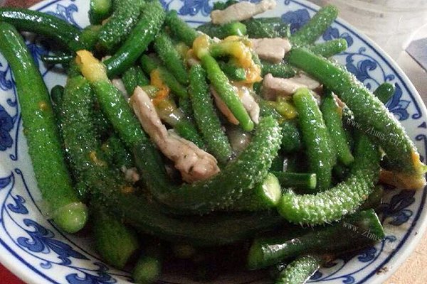 炒小黄瓜