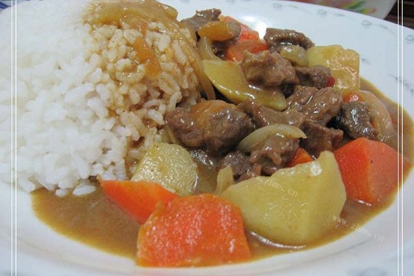 咖喱牛肉饭