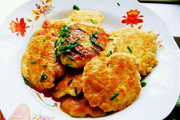 妈妈牌葱香四溢豆腐肉丸饼