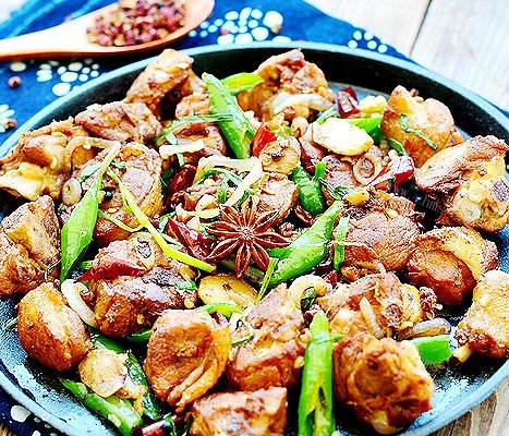 	夏季嗜辣一族不可错过美食-麻辣干锅鸭