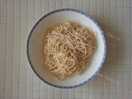 手工鸡蛋面