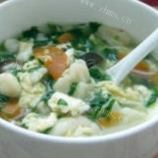 美味菠菜香菇疙瘩汤