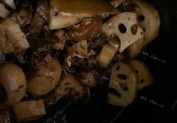 卤猪脚