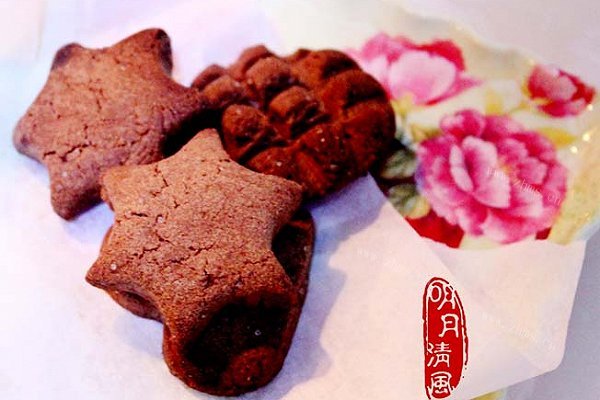 黑巧克力饼干