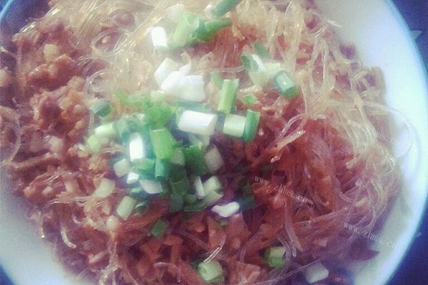 家常蚂蚁上树（碎肉粉条）