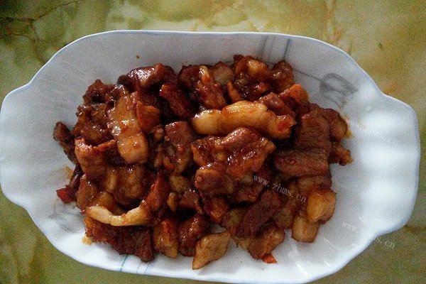 美味豆瓣酱啤酒红烧肉
