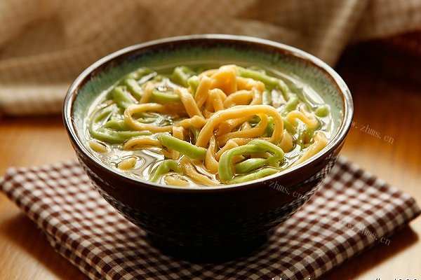 家庭版彩色面条