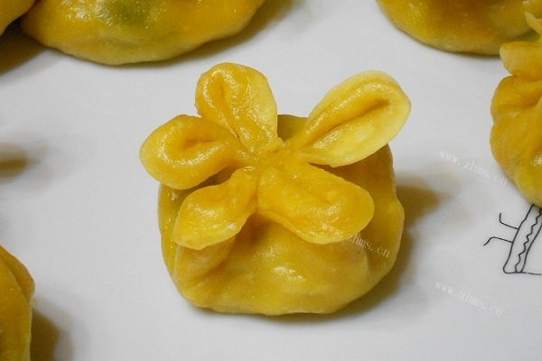 素陷南瓜花