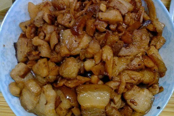回锅肉炒萝卜干