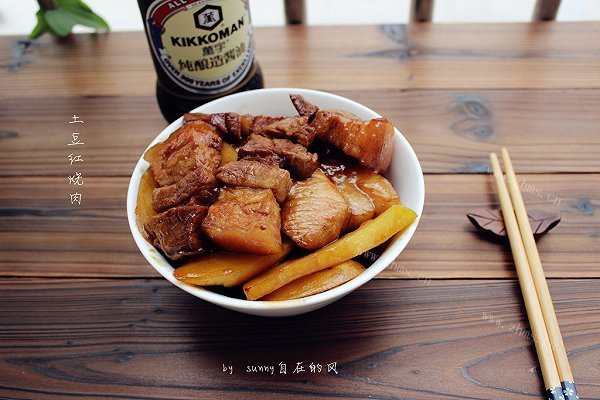 萬字纯酿造酱油试用报告之3-土豆红烧肉