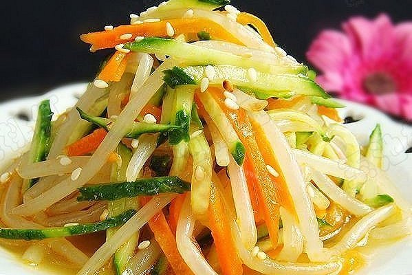 #DIY#凉拌豆芽黄瓜菜
