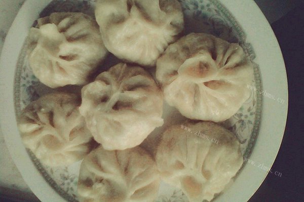 家常玉米粒圆白菜包子≥﹏≤