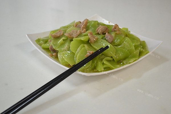 电锅家常菜-莴笋炒瘦肉