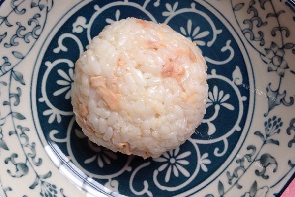 吞拿鱼日式饭团&紫菜包饭