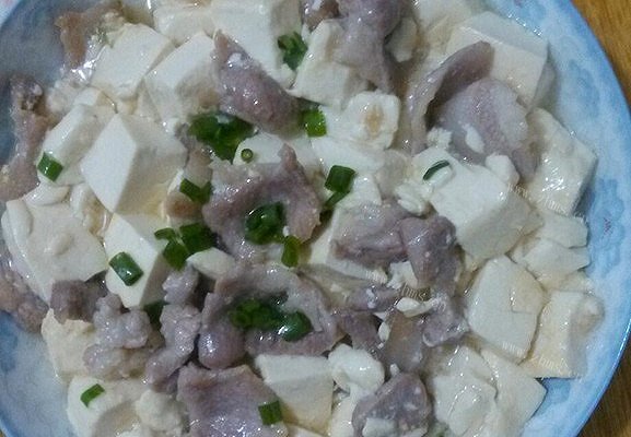 后腿肉炒嫩豆腐
