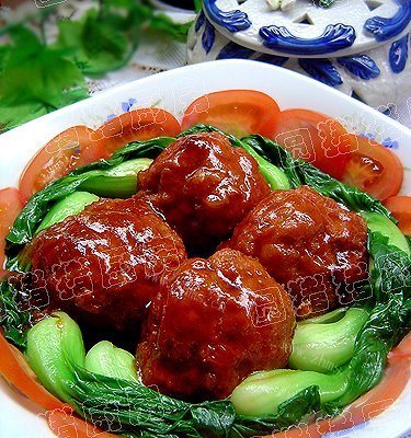 美味的红烧狮子头