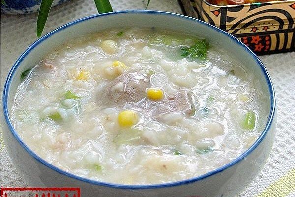 营养土豆玉米西红柿浓汤